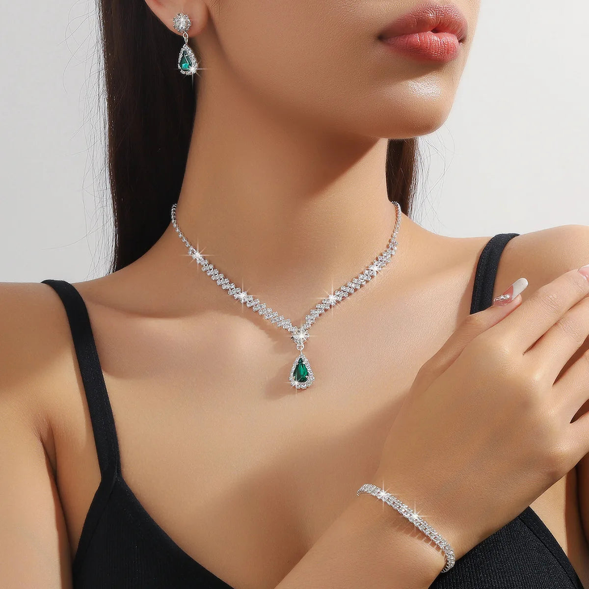 Luxury Bridal Jewelry Set — Necklace, Earrings & Bracelet