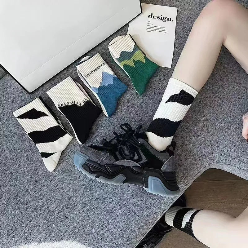 10/5/3MEN'S Mid-calf Socks Cotton Socks for All Seasons, Solid Colour and Versatile