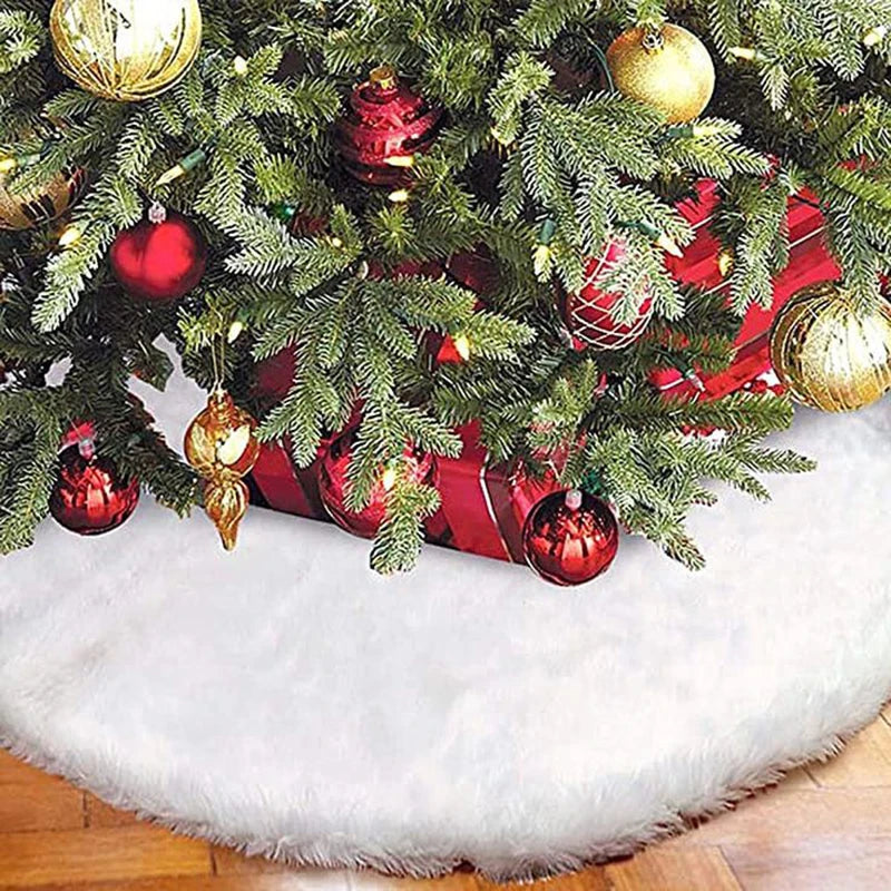 Plush White Christmas Tree Skirt