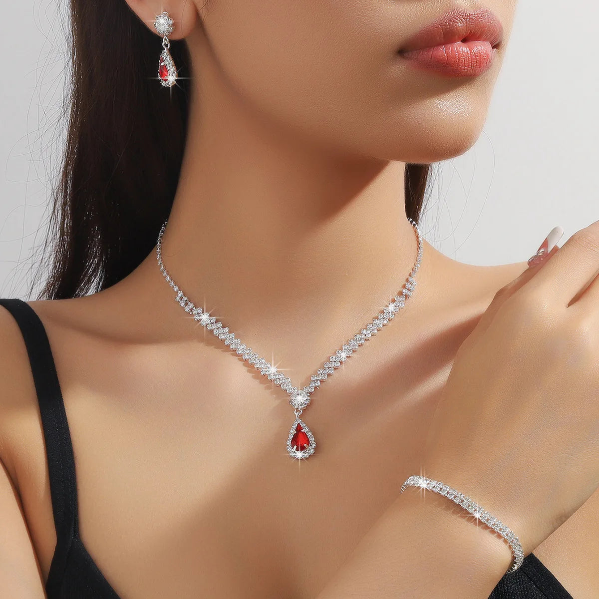 Luxury Bridal Jewelry Set — Necklace, Earrings & Bracelet
